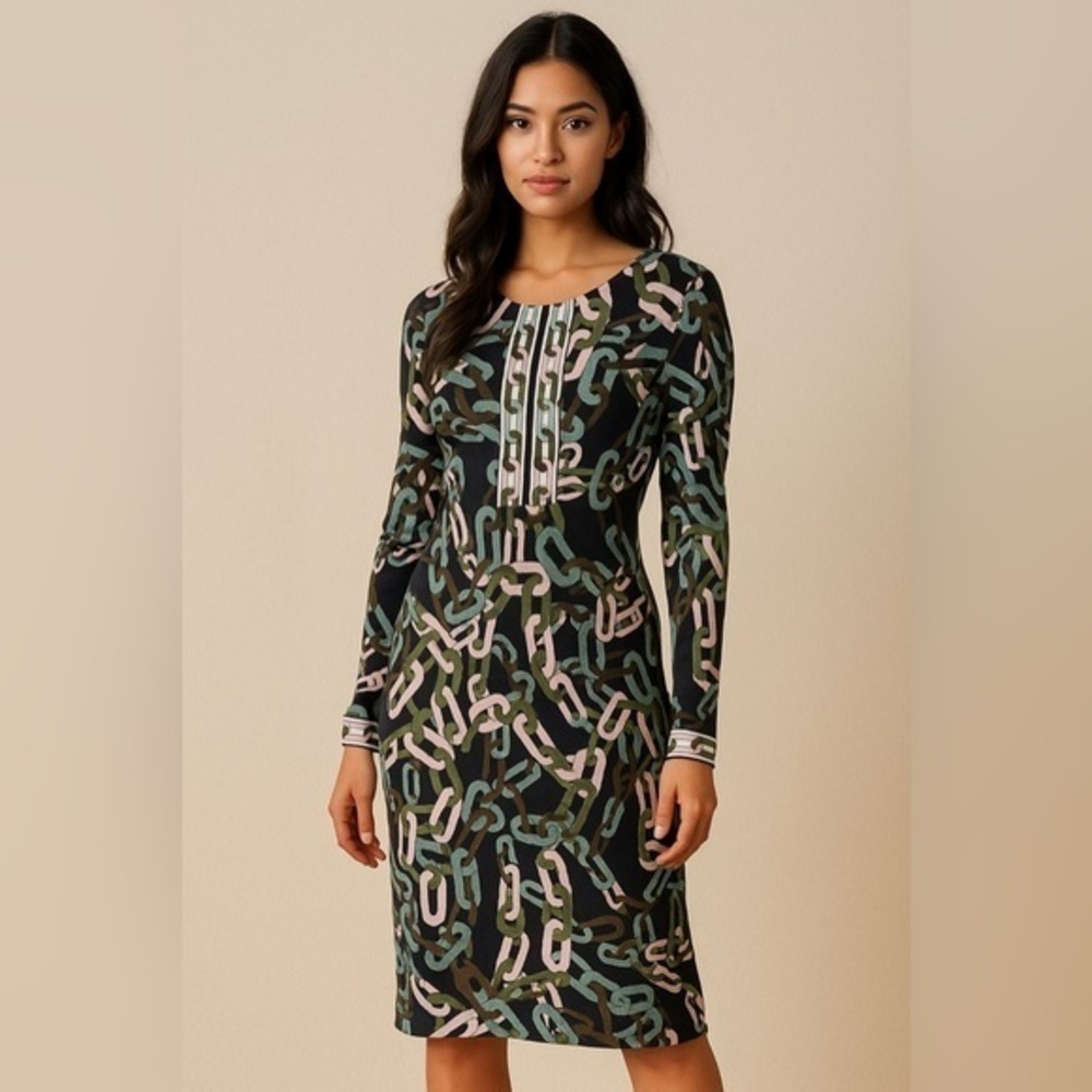 Diane Von Furstenberg colorful modern chain keyhole neck long sleeve dress